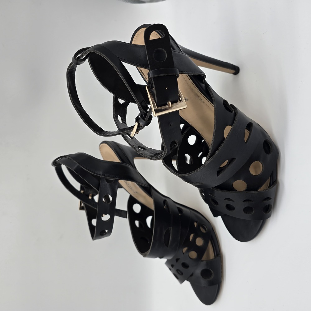 Black Faux Leather Laser Cut Strappy Heels - Size 8.5 - Picture 14 of 16